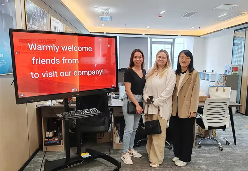 Saler Yuan with customers